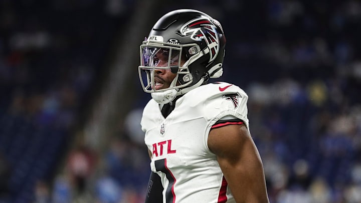 Atlanta Falcons cornerback Jeff Okudah (1) warms up before the Detroit Lions game at Ford Field in Detroit on Sunday, Sept. 24, 2023.