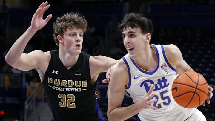 Eric Mulder officially signed with Iowa State's men's basketball team.