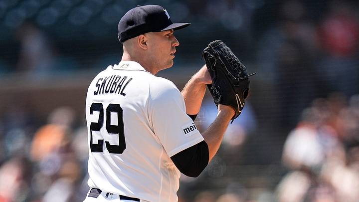 Detroit Tigers pitcher Tarik Skubal (29) throws against Milwaukee Brewers during the first inning at Comerica Park in Detroit on Thursday, April 23, 2026.