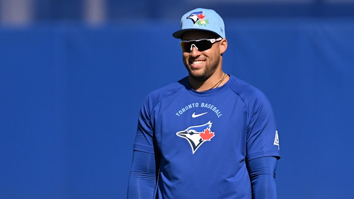 Toronto Blue Jays outfielder George Springer (4) prepares to work out during spring training