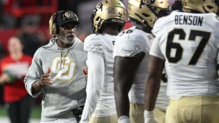 Roddy White doesn't agree with how Shedeur Sanders is running the Colorado football offense