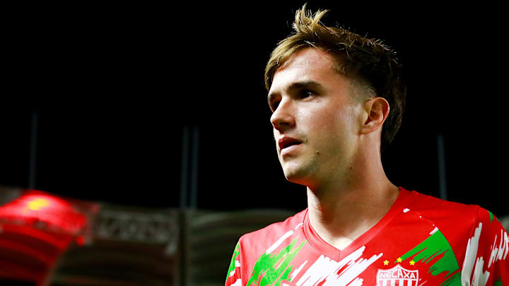 El argentino Agustín Palavecino volverá a estar bajo las órdenes de su compatriota Nicolás Larcamón El argentino Agustín Palavecino volverá a estar bajo las órdenes de su compatriota Nicolás Larcamón