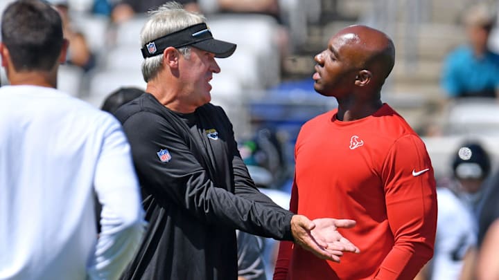Jacksonville Jaguars head coach Doug Pederson talks with Houston Texans DeMeco Ryans before the Jacksonville Jaguars head coach Doug Pederson talks with Houston Texans DeMeco Ryans before the