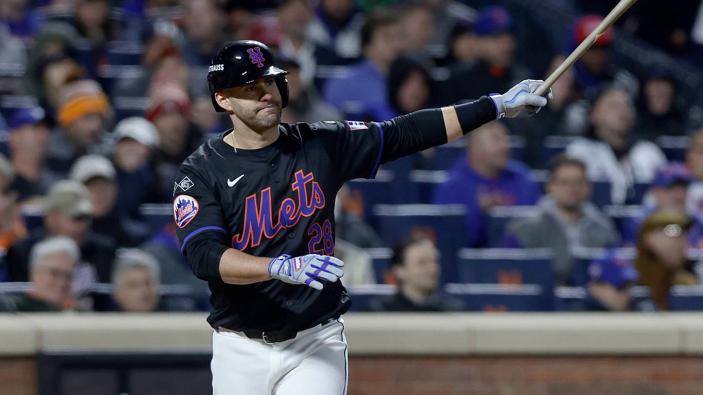 Mets Make Waves with $765 Million Juan Soto Deal