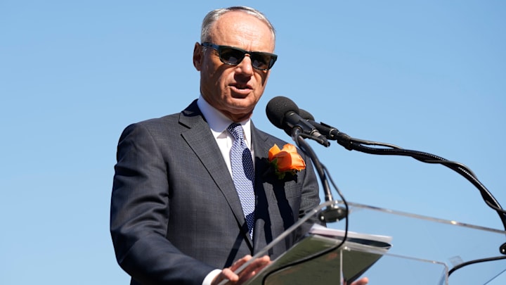 Rob Manfred comenzó a ejercer como comisionado de la MLB el 25 de enero de 2015
