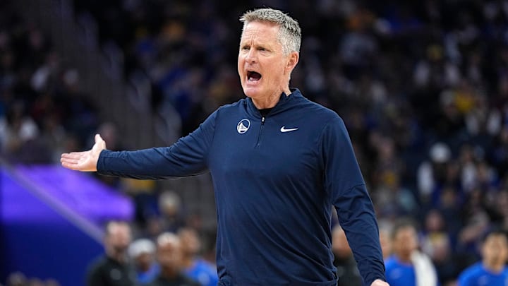 Dallas Mavericks v Golden State Warriors