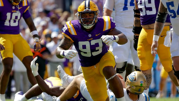 UCLA v LSU