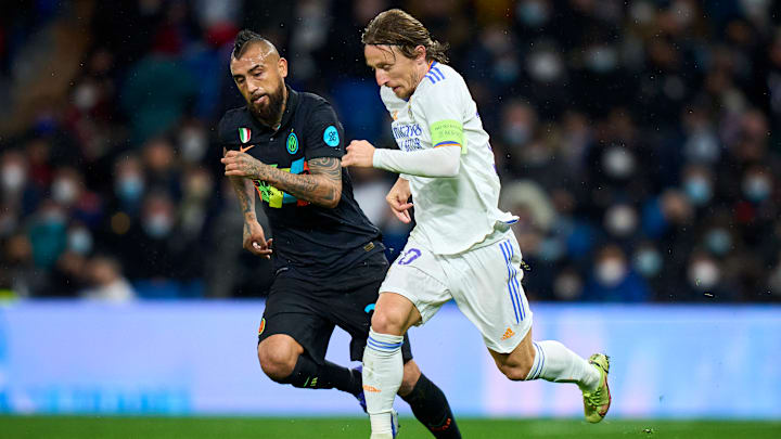 Arturo Vidal, Luka Modric