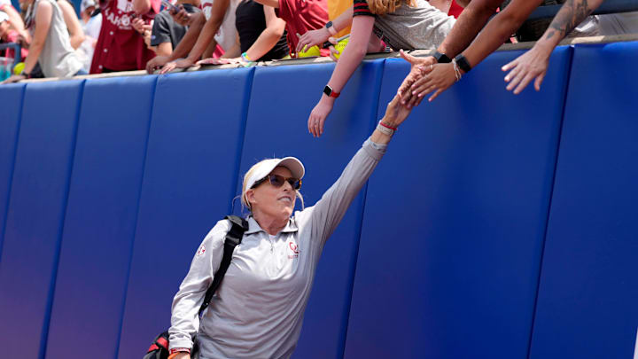Oklahoma coach Patty Gasso at the 2025 WCWS.
