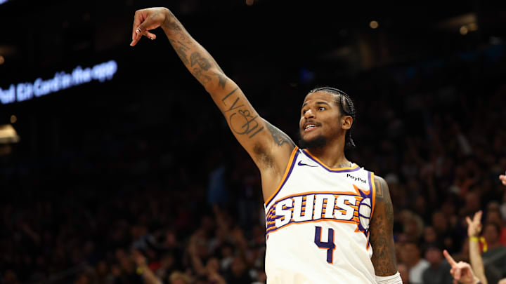 Nov 6, 2025; Phoenix, Arizona, USA; Phoenix Suns guard Jalen Green (4) against the Los Angeles Clippers at the Mortgage Matchup Center. Mandatory Credit: Mark J. Rebilas-Imagn Images