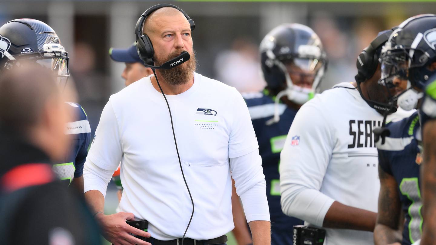 How Brian Fleury Can Make the Seahawks Less Predictable on Offense