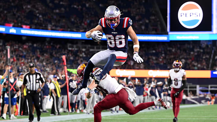 Aug 8, 2025; Foxborough, Massachusetts, USA; New England Patriots wide receiver Efton Chism III (86) scores a touchdown against the Washington Commanders during the second half at Gillette Stadium. Mandatory Credit: Brian Fluharty-Imagn Images Aug 8, 2025; Foxborough, Massachusetts, USA; New England Patriots wide receiver Efton Chism III (86) scores a touchdown against the Washington Commanders during the second half at Gillette Stadium. Mandatory Credit: Brian Fluharty-Imagn Images