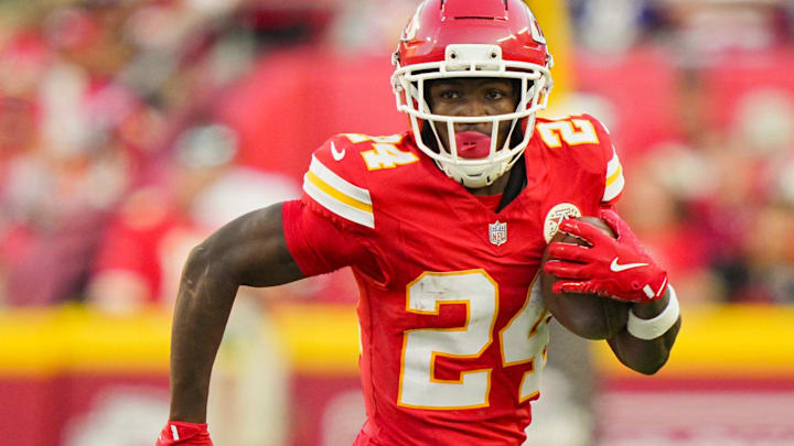 Sep 28, 2025; Kansas City, Missouri, USA; Kansas City Chiefs running back Brashard Smith (24) runs the ball during the second half against the Baltimore Ravens at GEHA Field at Arrowhead Stadium. Mandatory Credit: Jay Biggerstaff-Imagn Images Sep 28, 2025; Kansas City, Missouri, USA; Kansas City Chiefs running back Brashard Smith (24) runs the ball during the second half against the Baltimore Ravens at GEHA Field at Arrowhead Stadium. Mandatory Credit: Jay Biggerstaff-Imagn Images