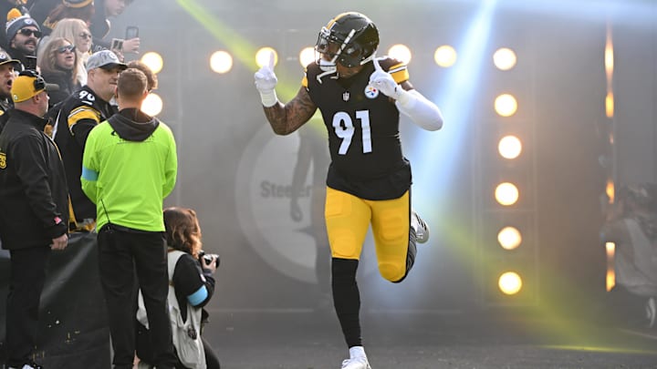 Nov 17, 2024; Pittsburgh, Pennsylvania, USA; Pittsburgh Steelers linebacker Preston Smith (91) takes the field for a game against the Baltimore Ravens at Acrisure Stadium. Mandatory Credit: Barry Reeger-Imagn Images Nov 17, 2024; Pittsburgh, Pennsylvania, USA; Pittsburgh Steelers linebacker Preston Smith (91) takes the field for a game against the Baltimore Ravens at Acrisure Stadium. Mandatory Credit: Barry Reeger-Imagn Images
