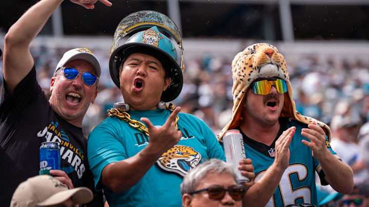 Jaguar fans show the support during the second quarter of an NFL football game between the Carolina Panthers at Jacksonville Jaguars at EverBank Stadium Sunday September 7, 2025. [Doug Engle/Florida Times-Union]