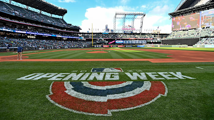 Cleveland Guardians v Seattle Mariners
