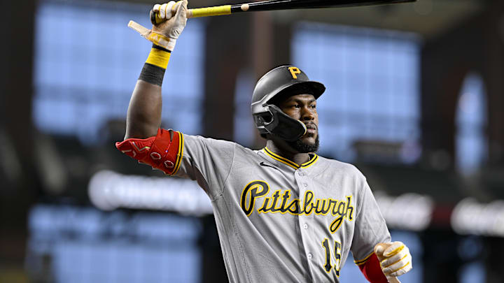 Apr 21, 2026; Arlington, Texas, USA; Pittsburgh Pirates center fielder Oneil Cruz (15) walks to the on deck circle during the game between the Rangers and the Pirates at Globe Life Field. Mandatory Credit: Jerome Miron-Imagn Images