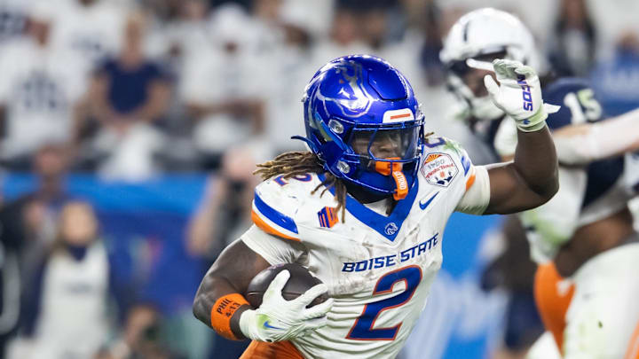 Dec 31, 2024; Glendale, AZ, USA; Boise State Broncos running back Ashton Jeanty (2) against the Penn State Nittany Lions during the Fiesta Bowl at State Farm Stadium. Mandatory Credit: Mark J. Rebilas-Imagn Images Dec 31, 2024; Glendale, AZ, USA; Boise State Broncos running back Ashton Jeanty (2) against the Penn State Nittany Lions during the Fiesta Bowl at State Farm Stadium. Mandatory Credit: Mark J. Rebilas-Imagn Images
