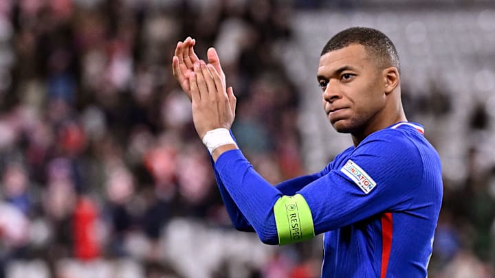 La France de Mbappé aura un nouveau maillot extérieur. La France de Mbappé aura un nouveau maillot extérieur.