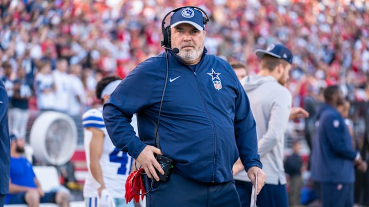 October 8, 2023; Santa Clara, California, USA; Dallas Cowboys head coach Mike McCarthy before the