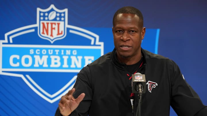 Atlanta Falcons coach Raheem Morris Atlanta Falcons coach Raheem Morris