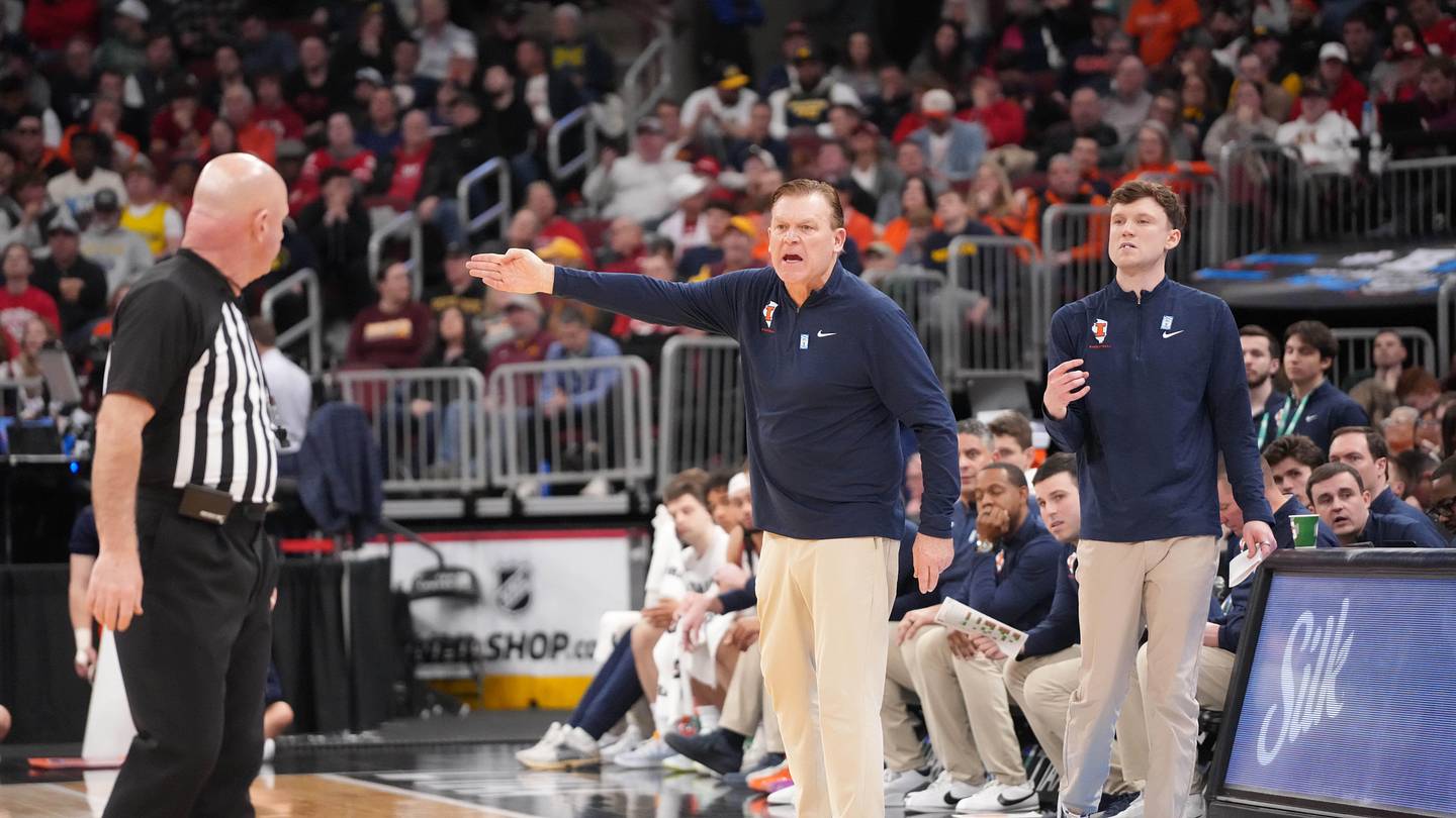 Illinois Basketball: Projected Lineup Looks Strong for Next Season