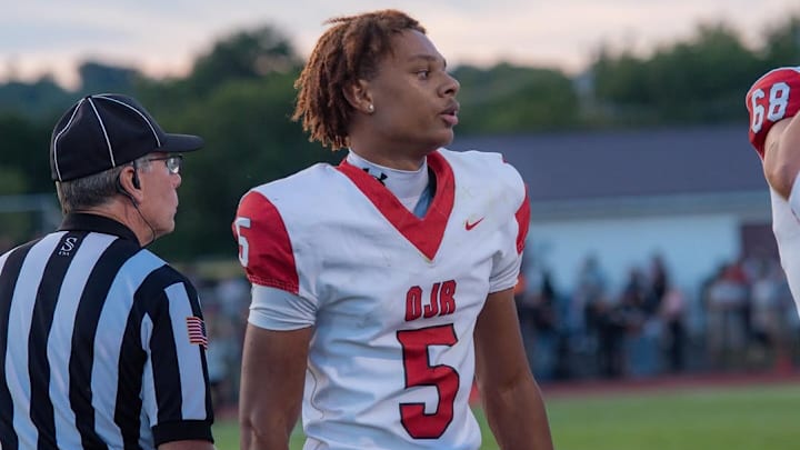 Matthew Gregory is the No. 19 wide receiver prospect in the 2027 class. 