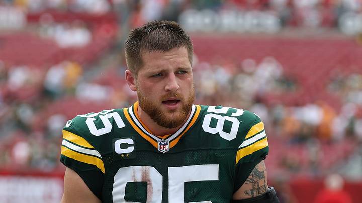 Green Bay Packers tight end Tucker Kraft (85) warms up Green Bay Packers tight end Tucker Kraft (85) warms up