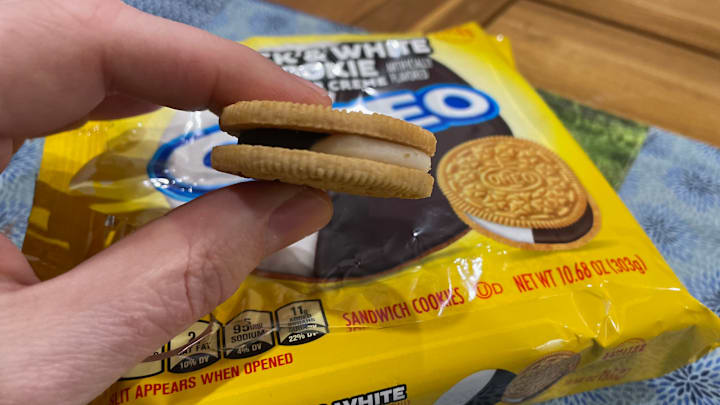 Oreo Black & White Cookie