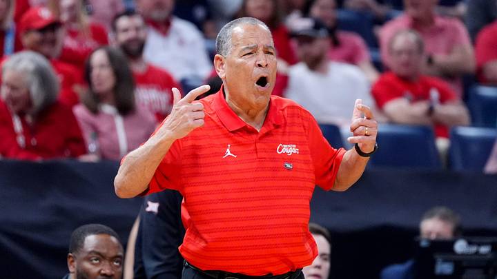 Houston head men's coach Kelvin Sampson reacts during a second-round game in the NCAA men's basketball tournament between Houston Cougars and Texas A&M Aggies at Paycom Center in Oklahoma City, Saturday March 21, 2026.