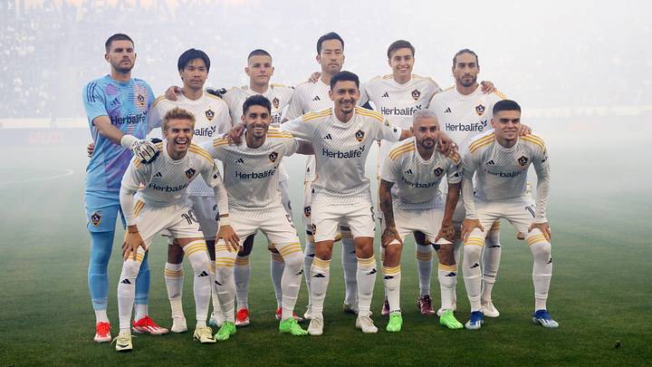 LA Galaxy square off against FC Dallas LA Galaxy square off against FC Dallas