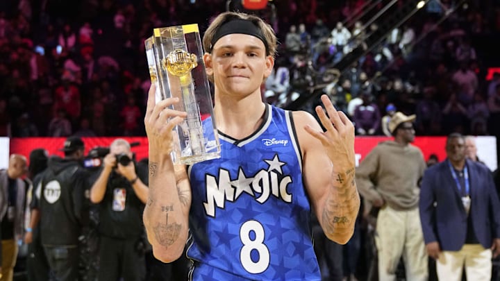 Pacers steal three-time dunk champion just days after signing with Bulls