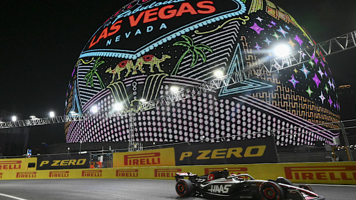 El Gran Premio de Las Vegas de la Fórmula 1 se corre de noche, lo que lo vuelve más atractivo 