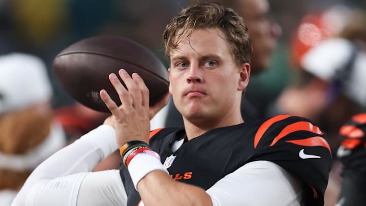 Cincinnati Bengals quarterback Joe Burrow (9) was up on the sideline during the first quarter against the Philadelphia Eagles at Lincoln Financial Field. Cincinnati Bengals quarterback Joe Burrow (9) was up on the sideline during the first quarter against the Philadelphia Eagles at Lincoln Financial Field.