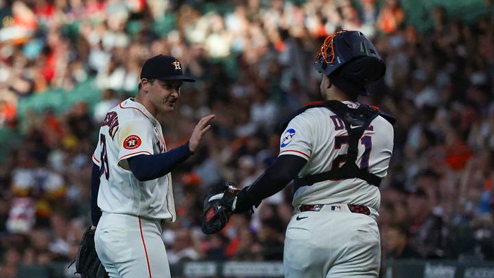 Houston Astros starting pitcher Hayden Wesneski (39) and Yainer Diaz (21) Credit: Thomas Shea-Imagn Images Houston Astros starting pitcher Hayden Wesneski (39) and Yainer Diaz (21) Credit: Thomas Shea-Imagn Images