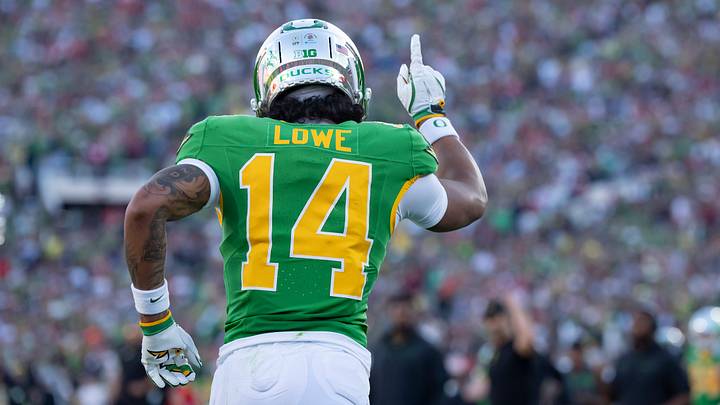 Oregon wide receiver Justius Lowe. Oregon wide receiver Justius Lowe.