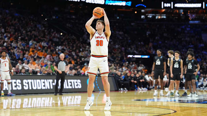 Virginia Cavaliers guard Dallin Hall Virginia Cavaliers guard Dallin Hall