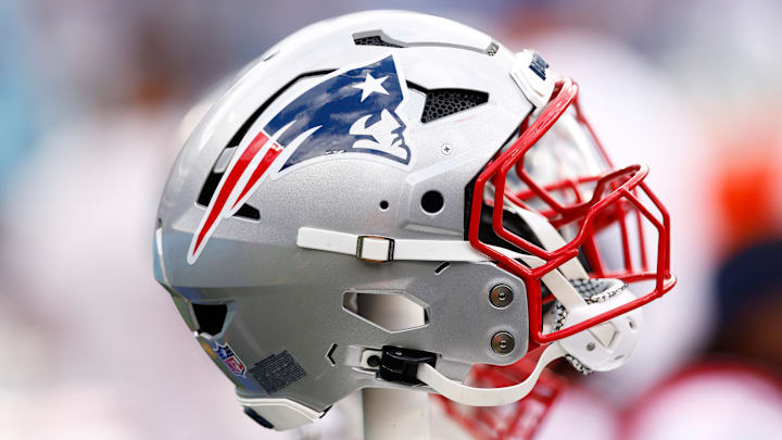 New England Patriots v Tennessee Titans