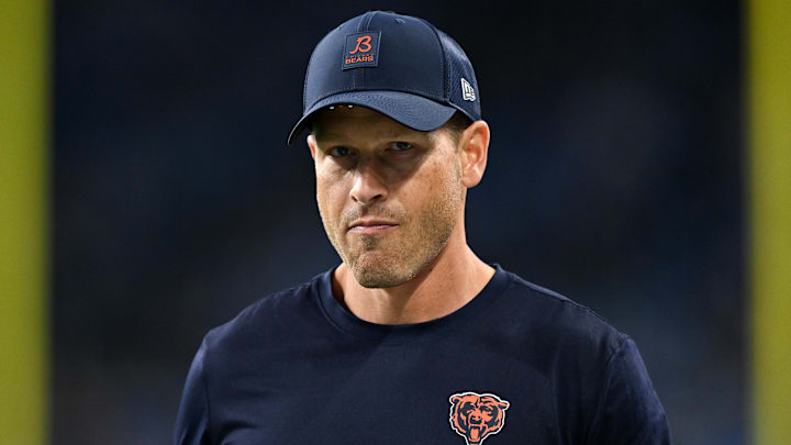 Sep 14, 2025; Detroit, Michigan, USA; Chicago Bears head coach Ben Johnson looks on during warmups prior to the game against the Detroit Lions at Ford Field. Mandatory Credit: Lon Horwedel-Imagn Images Sep 14, 2025; Detroit, Michigan, USA; Chicago Bears head coach Ben Johnson looks on during warmups prior to the game against the Detroit Lions at Ford Field. Mandatory Credit: Lon Horwedel-Imagn Images