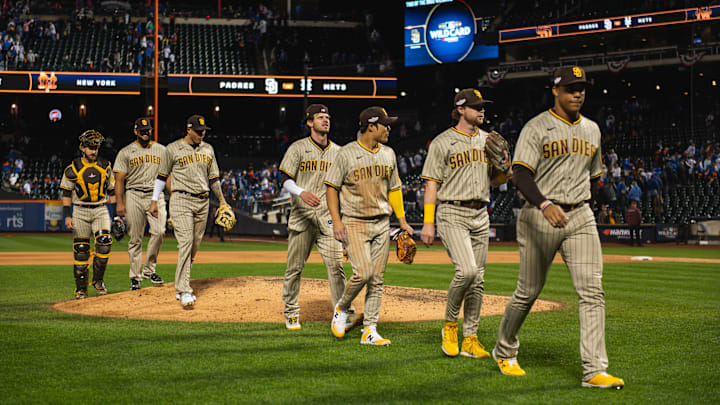 San Diego sorprendió a los Mets en el comienzo de la serie de comodines