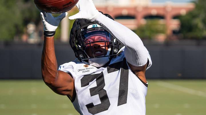 Jacksonville Jaguars Jabbar Muhammad (37) hauls in a pass while running drills during an NFL training camp fifth session at the Miller Electric Center, Monday, July 28, 2025, in Jacksonville, Fla.