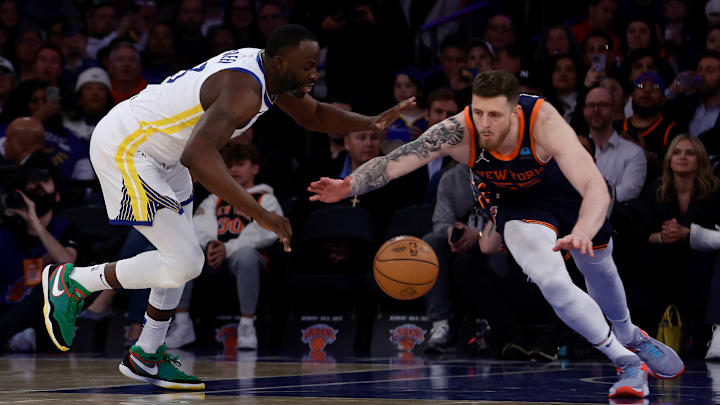 Golden State Warriors v New York Knicks