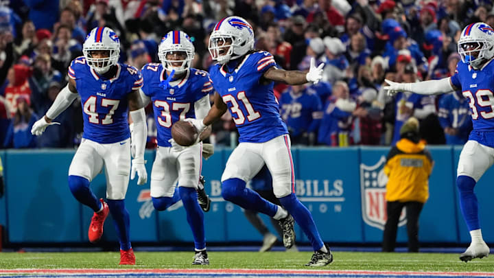Buffalo Bills cornerback Maxwell Hairston (31) intercepts the ball in the second half against the Kansas City Chiefs at Highmark Stadium.