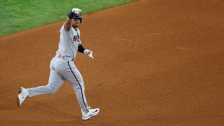 Gabriel Moreno bateó jonrón en el Juego 2 de la Serie Mundial 