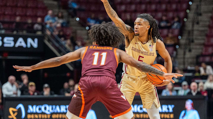 Florida State Seminoles guard Daquan Davis (5) calls a play. The Florida State Seminoles hosted the Virginia Tech Hokies for a men's basketball game Wednesday, Jan. 29, 2025.