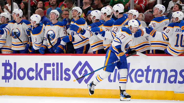 Buffalo Sabres v Chicago Blackhawks