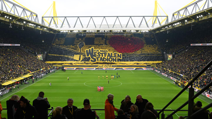 El Signal-Iduna Park del Borussia Dortmund servirá de sede para la Eurocopa 2024 de Alemania. El Signal-Iduna Park del Borussia Dortmund servirá de sede para la Eurocopa 2024 de Alemania.