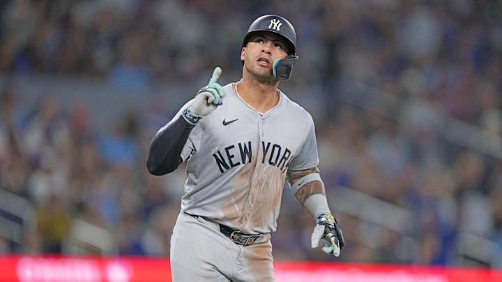 Jun 28, 2024; Toronto, Ontario, CAN; New York Yankees second base Gleyber Torres (25) celebrates after hitting a home run against the Toronto Blue Jays during the sixth inning at Rogers Centre. Mandatory Credit: Nick Turchiaro-Imagn Images Jun 28, 2024; Toronto, Ontario, CAN; New York Yankees second base Gleyber Torres (25) celebrates after hitting a home run against the Toronto Blue Jays during the sixth inning at Rogers Centre. Mandatory Credit: Nick Turchiaro-Imagn Images