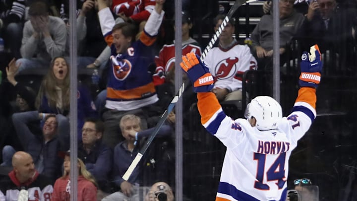 New York Islanders center Bo Horvat scored in OT to give the Isles a 4-3 win over the New Jersey Devils