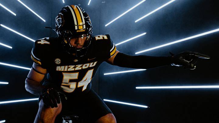 Lanett offensive tackle Jaylen Hill on his official visit to the University of Missouri. Lanett offensive tackle Jaylen Hill on his official visit to the University of Missouri.